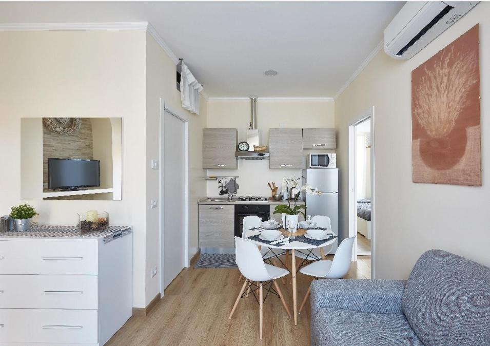 קומו Beautiful Bohemian Apartment In Center Conditioned Air מראה חיצוני תמונה