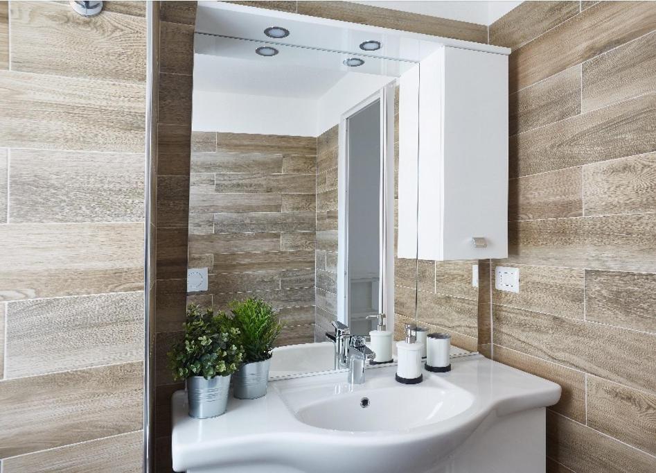 קומו Beautiful Bohemian Apartment In Center Conditioned Air מראה חיצוני תמונה